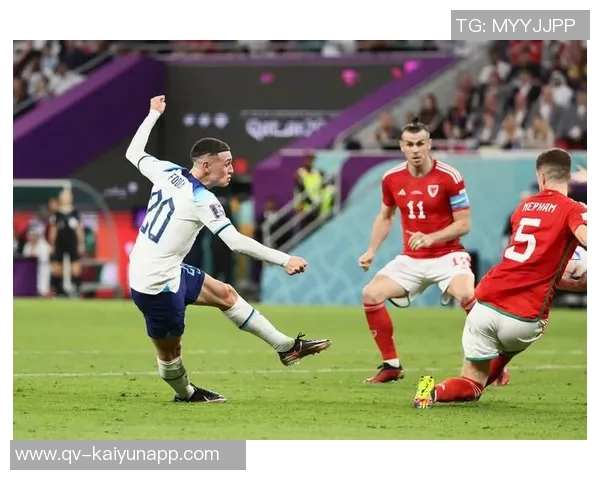 斯宾塞上半场传球全成功25次助力球队对阵威尔士取得完美表现